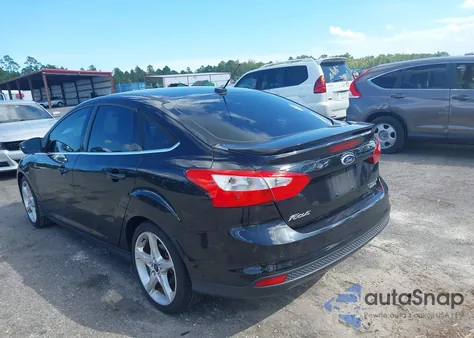 2013 Ford Focus Titanium from USA, damaged, VIN 1FADP3J20DL295996